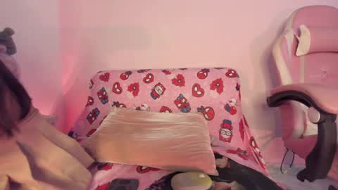 kitty_kryss online show from 14, 4, 2026