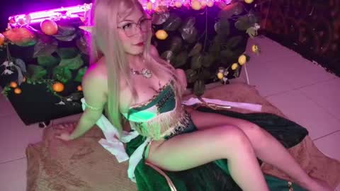 Kitty online show from 3, 12, 2025