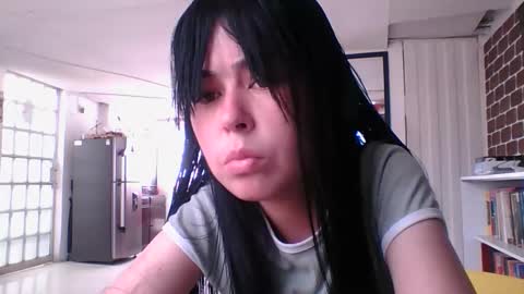 Snapshot of kitty_small69 chatting on 19, 12, 2025 kitty_small69 online show from 19, 12, 2025