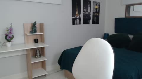 Snapshot of kitty_stern chatting on 11, 2, 2026 kitty online show from 11, 2, 2026