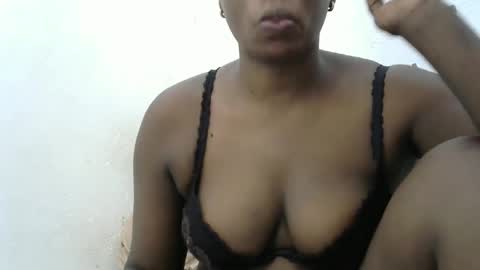 Snapshot of kitty_super chatting on 11, 1, 2025 kitty_super online show from 11, 1, 2025