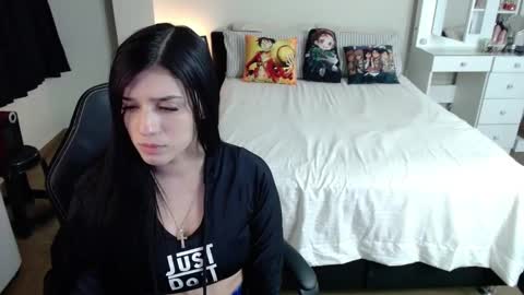 Isabel online show from 12, 2, 2025