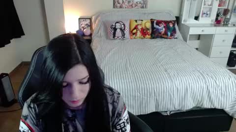 Isabel online show from 12, 9, 2025