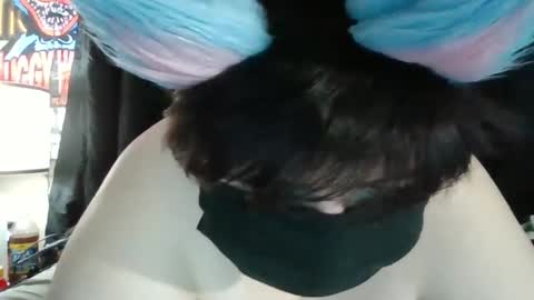 kittykemi online show from 17, 9, 2025