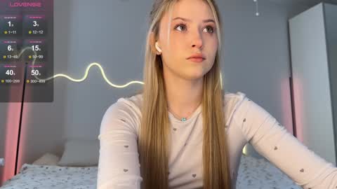 Monika online show from 6, 2, 2026