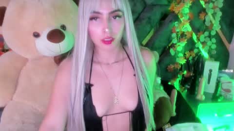 Snapshot of kittylovely__ chatting on 9, 3, 2025 kittylovely online show from 9, 3, 2025