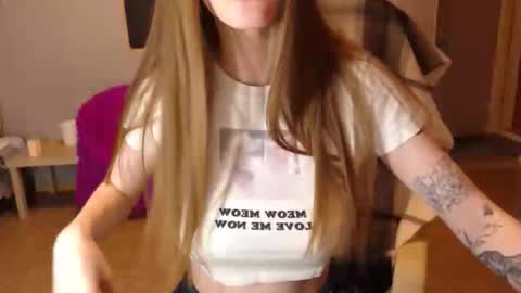 KittyloveMoon online show from 20, 5, 2026