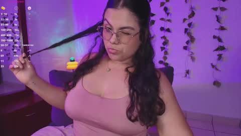 L          FOLLOW ME ON IG kittylu    online show from 30, 9, 2025