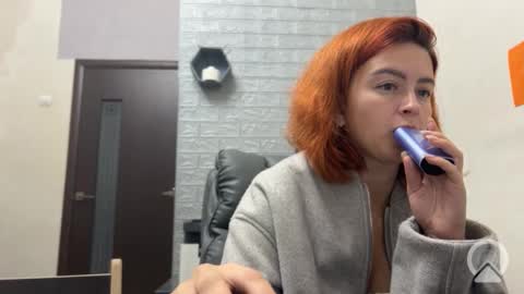 kittymeou online show from 5, 10, 2025