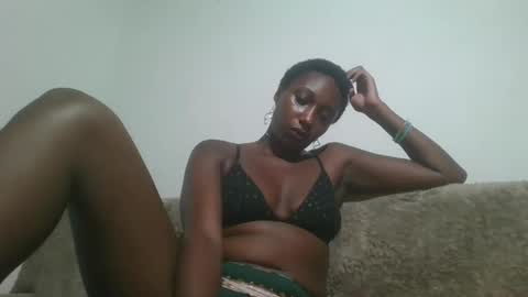 Snapshot of kittynkinky chatting on 5, 12, 2024 Kitty Kinky online show from 5, 12, 2024