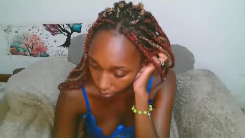 Snapshot of kittynkinky chatting on 12, 3, 2025 Kitty Kinky online show from 12, 3, 2025