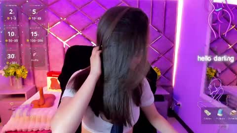 Sarah online show from 6, 6, 2026