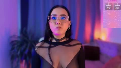 Snapshot of kittysophie_ chatting on 21, 10, 2025 Sophie online show from 21, 10, 2025