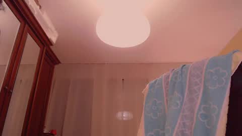 kittyxox1 online show from 11, 4, 2026