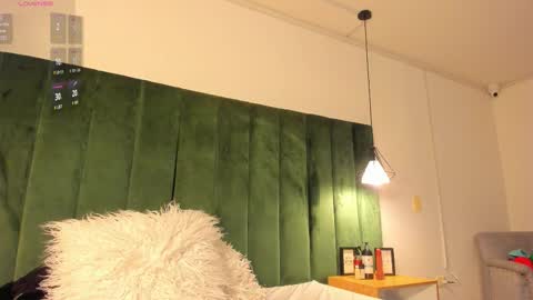 Snapshot of kittyy_milk chatting on 3, 11, 2025 K I T T Y Y online show from 3, 11, 2025