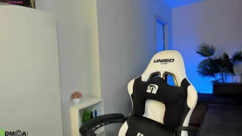 Snapshot of kivaa_rice chatting on 16, 2, 2026 Kivaa Rice GTM2 0300am-945am Mon Wed Thu Fri Sat. online show from 16, 2, 2026