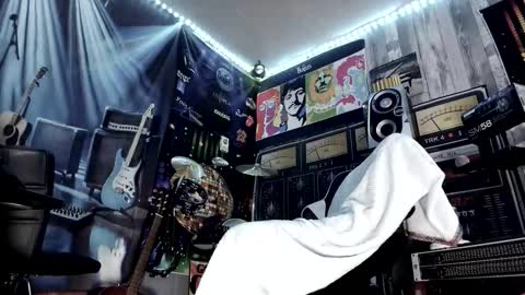 Snapshot of kiveuxmakeu chatting on 11, 1, 2026 kiveuxmakeu online show from 11, 1, 2026