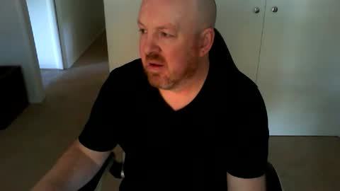 Snapshot of kiwiben45 chatting on 8, 6, 2026 Ben online show from 8, 6, 2026