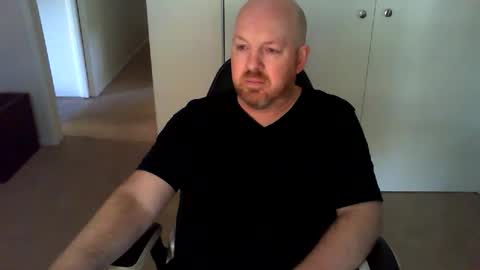 Snapshot of kiwiben45 chatting on 8, 6, 2026 Ben online show from 8, 6, 2026