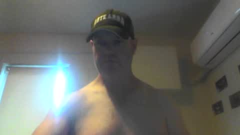 kiwiguy19773 online show from 22, 12, 2024