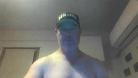 kiwiguy19773 online show from 24, 12, 2024