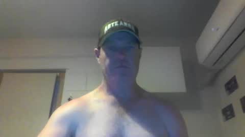 kiwiguy19773 online show from 19, 1, 2025