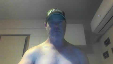 kiwiguy19773 online show from 25, 1, 2025