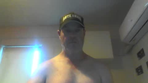 kiwiguy19773 online show from 26, 1, 2025