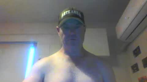 kiwiguy19773 online show from 2, 2, 2025