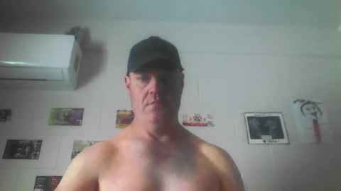 kiwiguy19773 online show from 5, 10, 2025