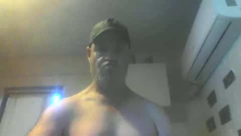kiwiguy19773 online show from 6, 1, 2026