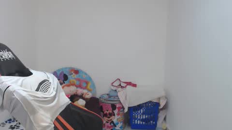 Snapshot of klauss_123 chatting on 2, 5, 2026 klauss 123 online show from 2, 5, 2026