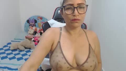 Snapshot of klauss_123 chatting on 9, 5, 2026 klauss 123 online show from 9, 5, 2026