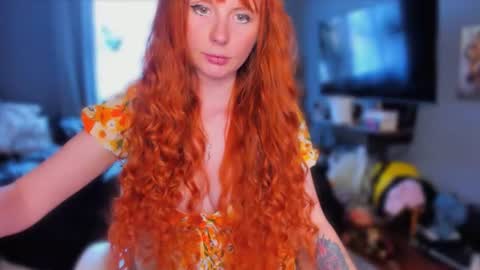 Snapshot of klementinagirl chatting on 28, 6, 2026 Klementinafanslyklementina6661 online show from 28, 6, 2026