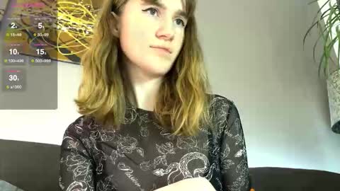 Snapshot of kleya___ chatting on 1, 11, 2025 Kleya online show from 1, 11, 2025