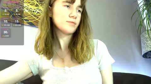 Snapshot of kleya___ chatting on 4, 11, 2025 Kleya online show from 4, 11, 2025