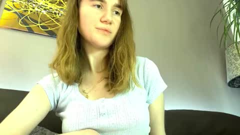 Snapshot of kleya___ chatting on 23, 11, 2025 Kleya online show from 23, 11, 2025