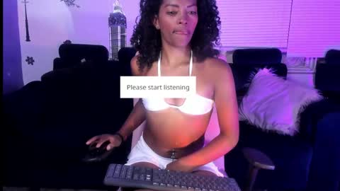 Snapshot of kloe_cooper chatting on 17, 12, 2024 kloe_cooper online show from 17, 12, 2024