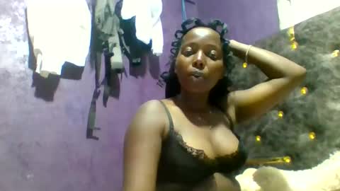 kniteprincess online show from 17, 3, 2026