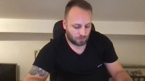 hugo online show from 22, 10, 2025