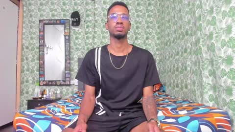 Snapshot of kofi_exotic_ chatting on 7, 12, 2024 kofi online show from 7, 12, 2024