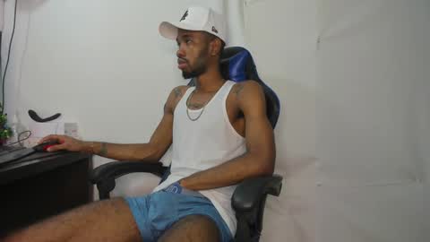 Snapshot of kofi_exotic_ chatting on 20, 12, 2024 kofi online show from 20, 12, 2024