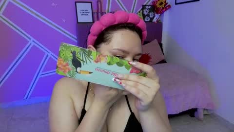 Snapshot of koning_moretti chatting on 10, 6, 2026 camila online show from 10, 6, 2026