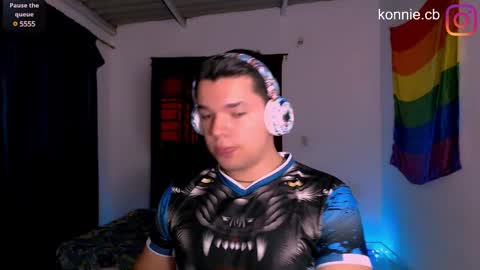 Klyie Online Mostly at 10pm-7am COL time online show from 19, 2, 2025