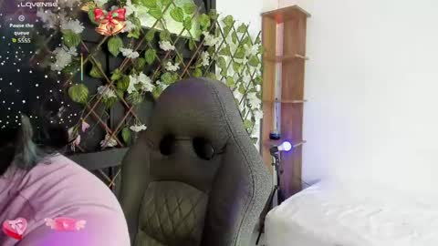 Kora Red online show from 19, 4, 2026