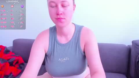 Snapshot of kortney_williams chatting on 23, 6, 2026 Twiix online show from 23, 6, 2026