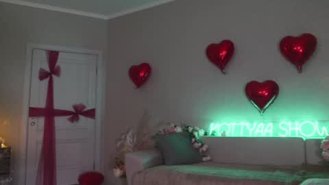 Kottyaa cb FOLLOWING  online show from 21, 2, 2025