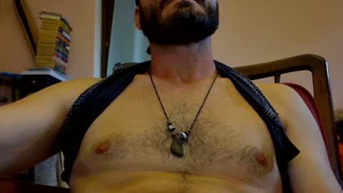 Snapshot of kratoskratoskratos chatting on 5, 8, 2026 Kratos online show from 5, 8, 2026