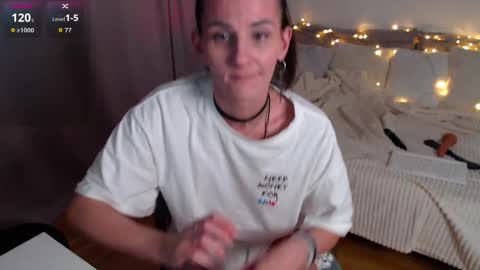 Snapshot of kris_167 chatting on 23, 2, 2026 Kris online show from 23, 2, 2026