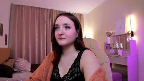 Snapshot of kris_loken chatting on 15, 11, 2025 kris_loken online show from 15, 11, 2025